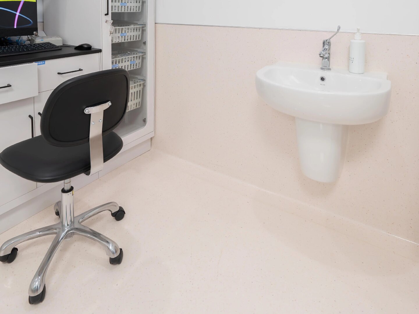 洁福同质透心地板