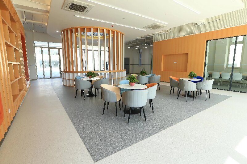 洁弗乐塑胶地板